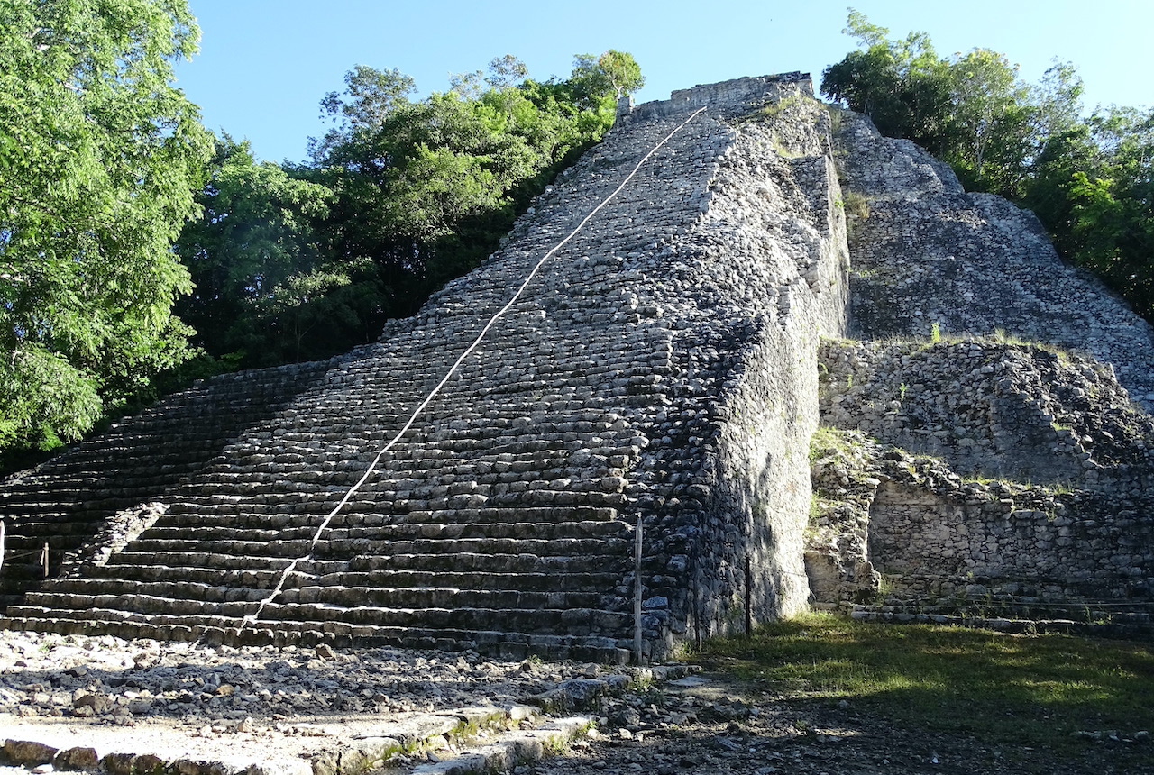 Coba-Cenote-Mayafamilie