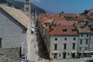 Altstadt von oben Dubrovnik Stadtführung von den Stadtmauern und dem Berg Srd