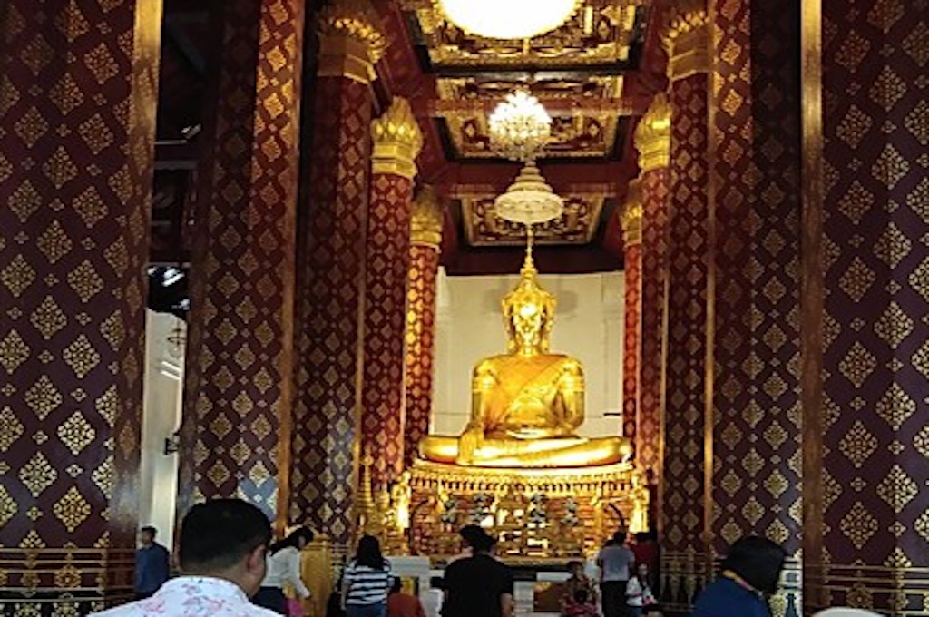 Wat Na Phra Men Die Tempelanlagen von Ayutthaya