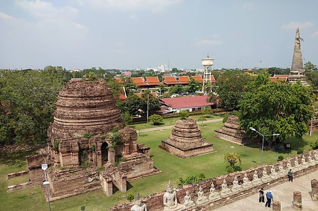 Wat Yai Chai Mongkhon Die Tempelanlagen von Ayutthaya