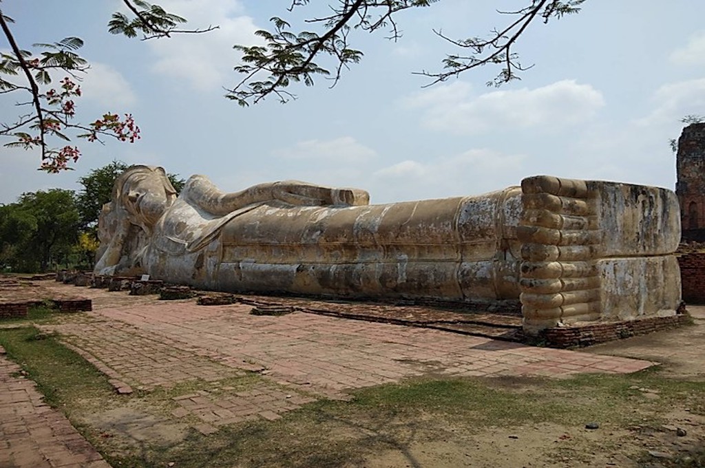 Wat Lokayasutharam Die Tempelanlagen von Ayutthaya