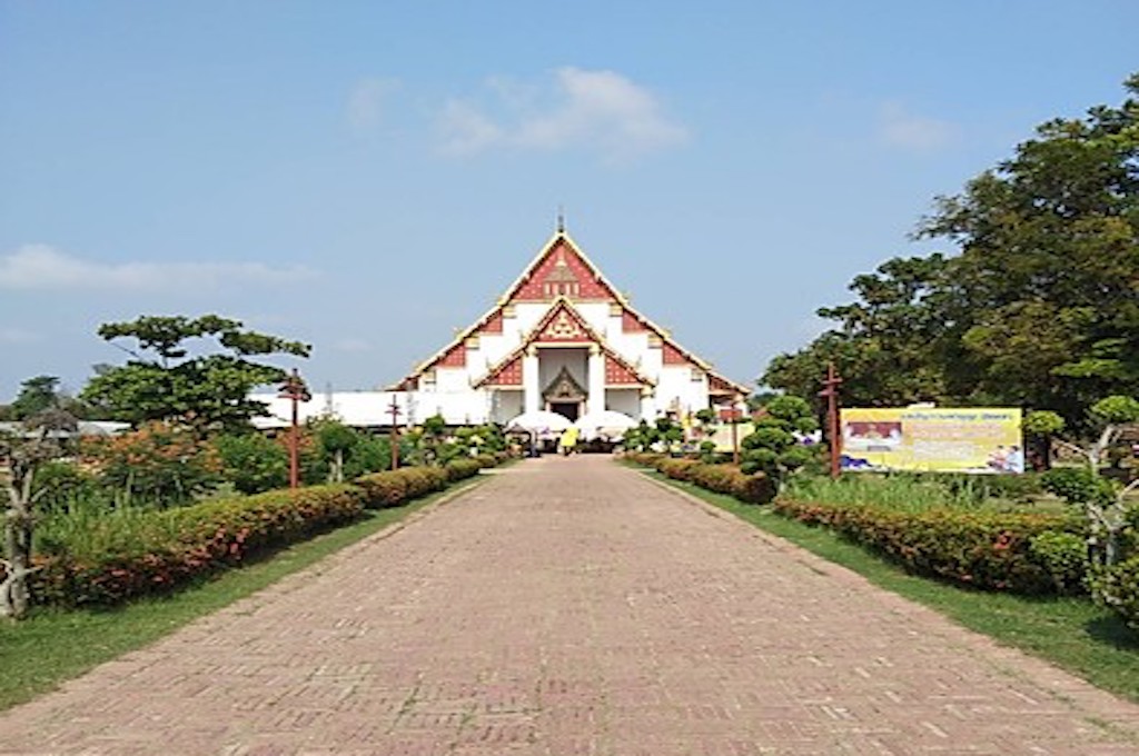 Vihan Monghon Bophit Die Tempelanlagen von Ayutthaya