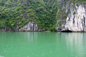 Halong Bucht Schiffsfahrt