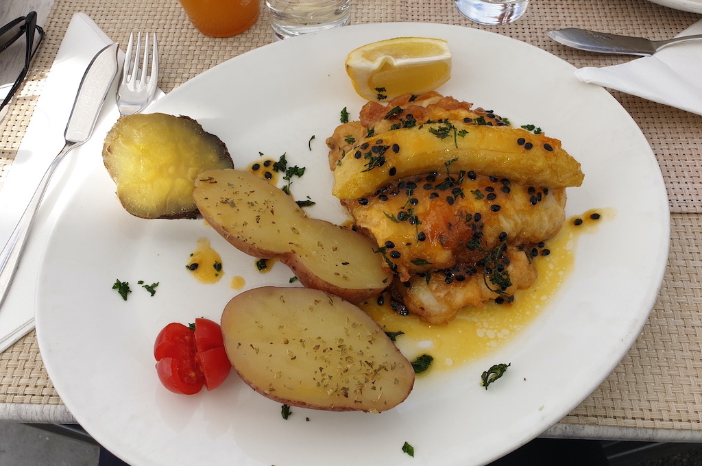 Degenfisch mit Bannane Ost Tour Madeira mit Monte