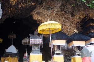 Bat Cave Temple Tagestour Bali