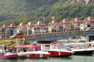 Marine Park mit dem Glasboot