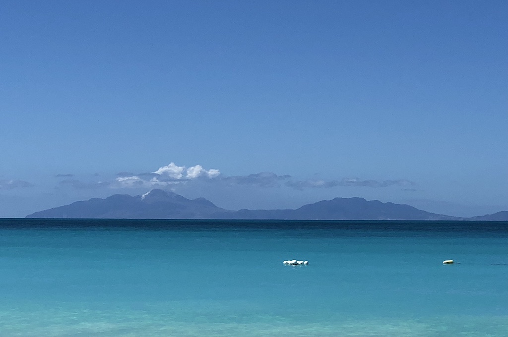 Dickenson Bay und Strandaufenthalt