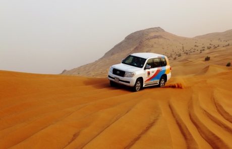 Wüstensafari mit dem Jeep und BBQ