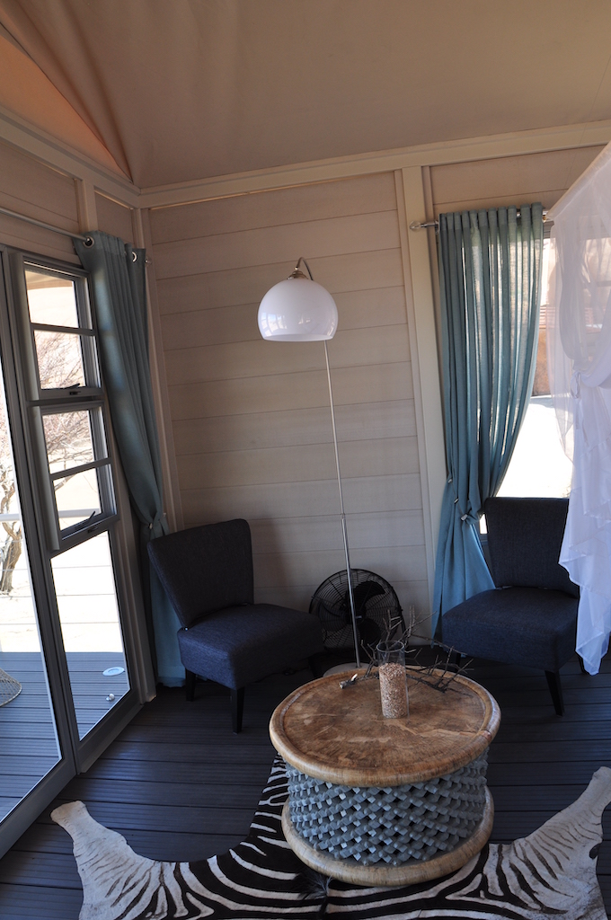Sitzecke in Lounge 2-Tagesausflug nach Spitzkoppen Lounge