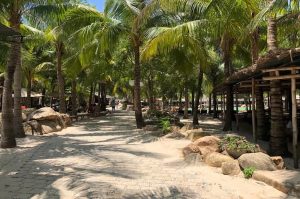 Stadtführung mit Thermalquelle & Strandbesuch