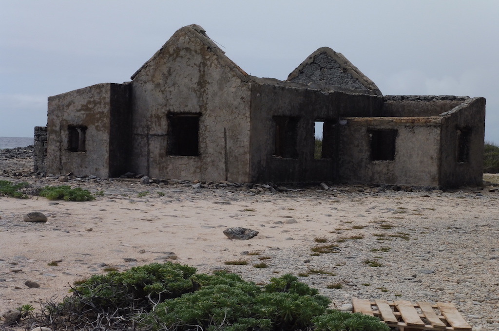 Ruine von Häuser den Sklaven kl. Inseltour Bonaire