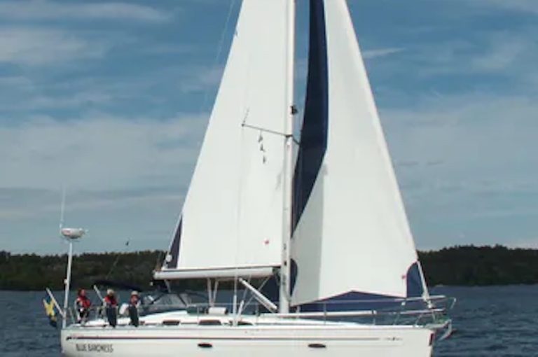 Sailing boat in the Stockholm archipelago