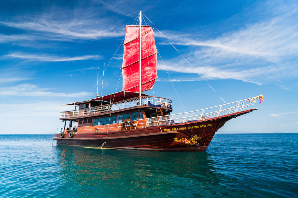 Red Ragon Classic Thai Yacht Bootstour mit Schnorcheln