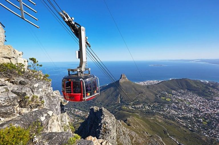 View over Cape Town from the summit plateau