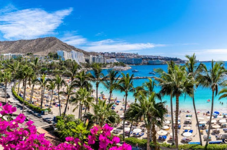 Coastal scenery on Gran Canaria